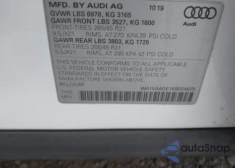 2019 Audi E-Tron Premium Plus z USA, uszkodzony, nr VIN WA1VAAGE1KB024075